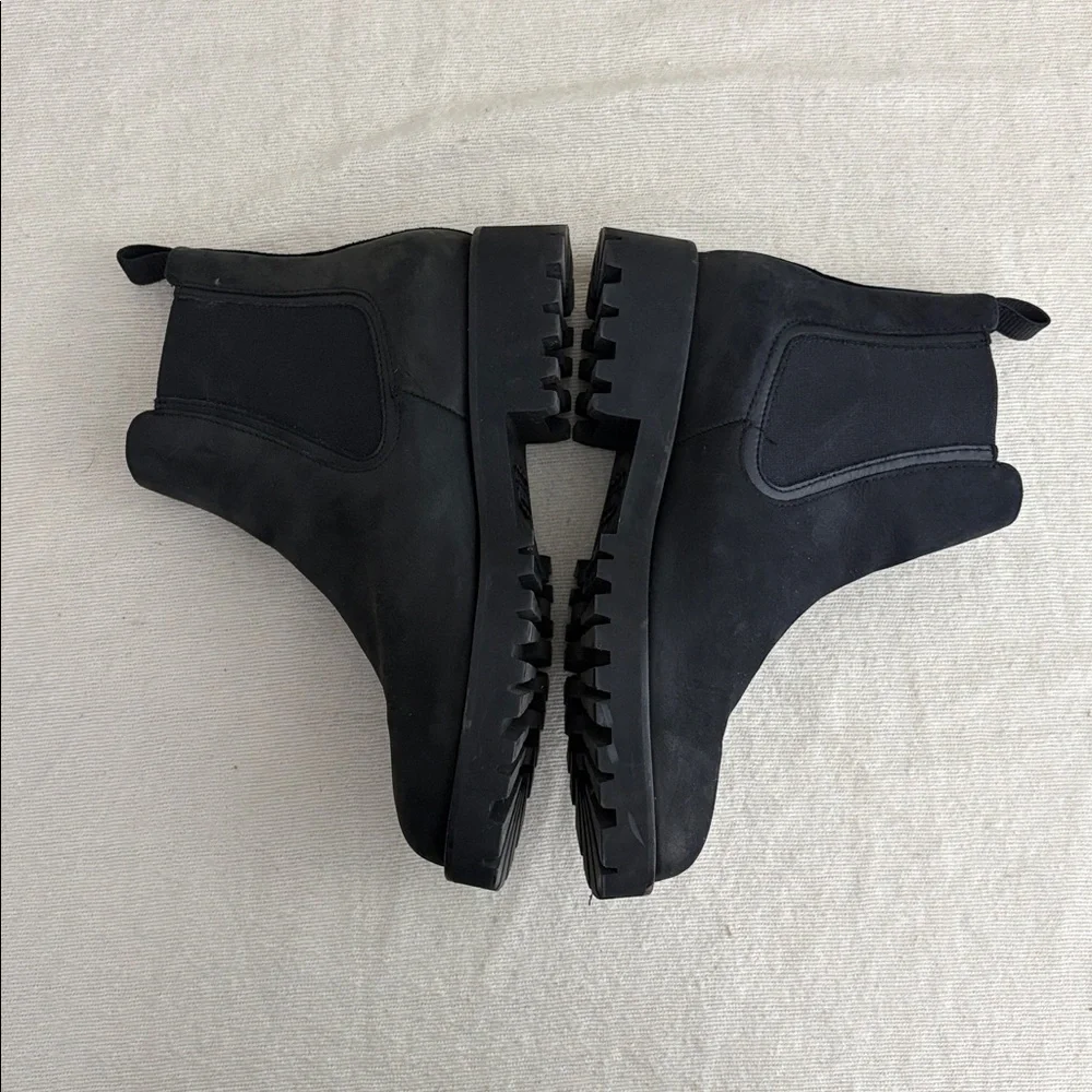 Thursday Boot Company Legend Chelsea Boot - Picture 4 of 10